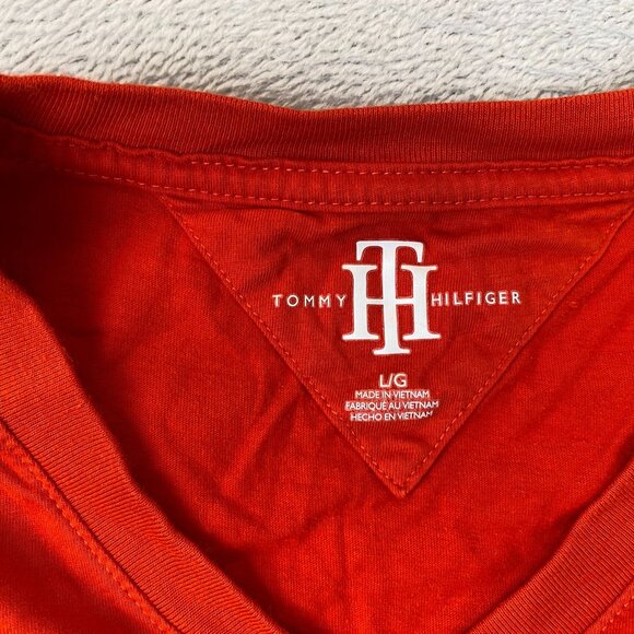 Tommy Hilfiger Mens T-Shirt Large V-Neck Short Sleeve Casual Pullover Red H 1985 - Picture 5 of 11